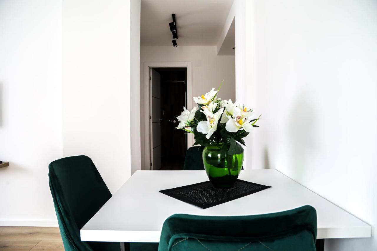 La Casa Apartments Ягодина Экстерьер фото