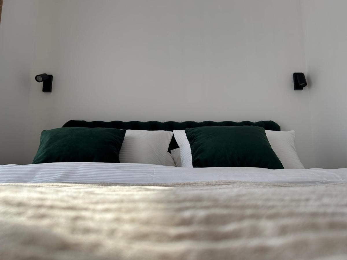La Casa Apartments Ягодина Экстерьер фото