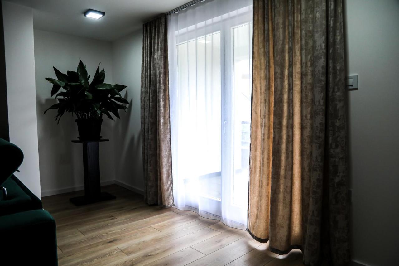 La Casa Apartments Ягодина Экстерьер фото