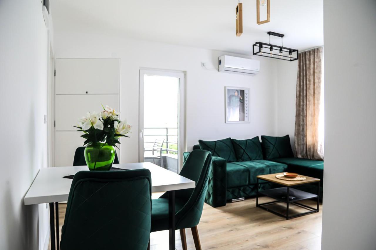La Casa Apartments Ягодина Экстерьер фото